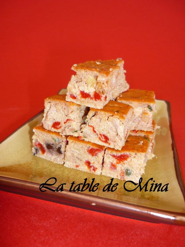 Biskuit Roulade Mit Variierenden Aufstrichen — Rezepte Suchen