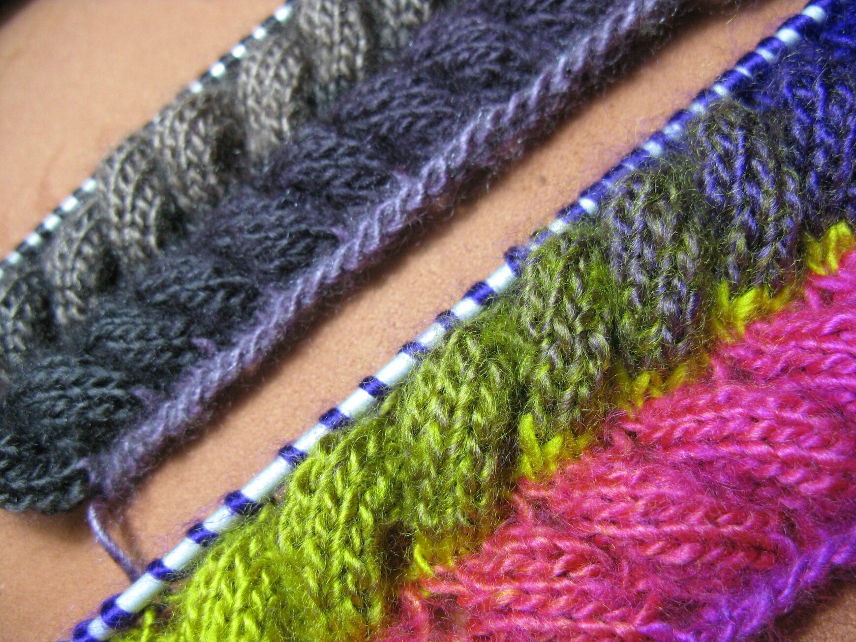 comment tricoter a 2 couleur