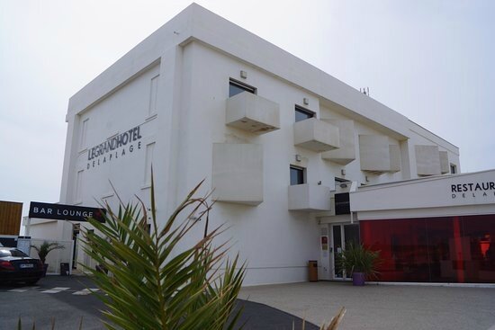 grand-hotel-de-la-plage (1)