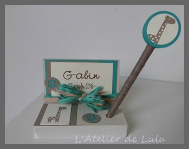 porte stylo et stylo girafes
