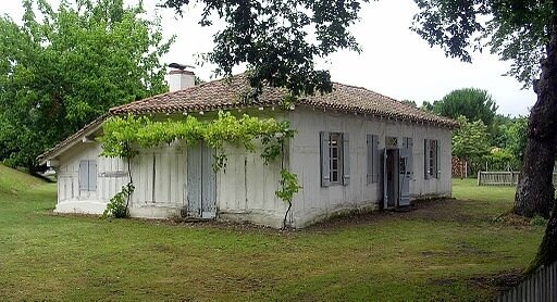512px-Maison_Arnaudin2