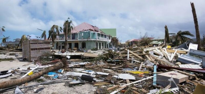 661-francetv-actu-articles-564-620-7149956f4c9c1c8f464e892fbc-ouragan-irma-les-blesses-ont-ete-transferes-en-guadeloupe-13253379