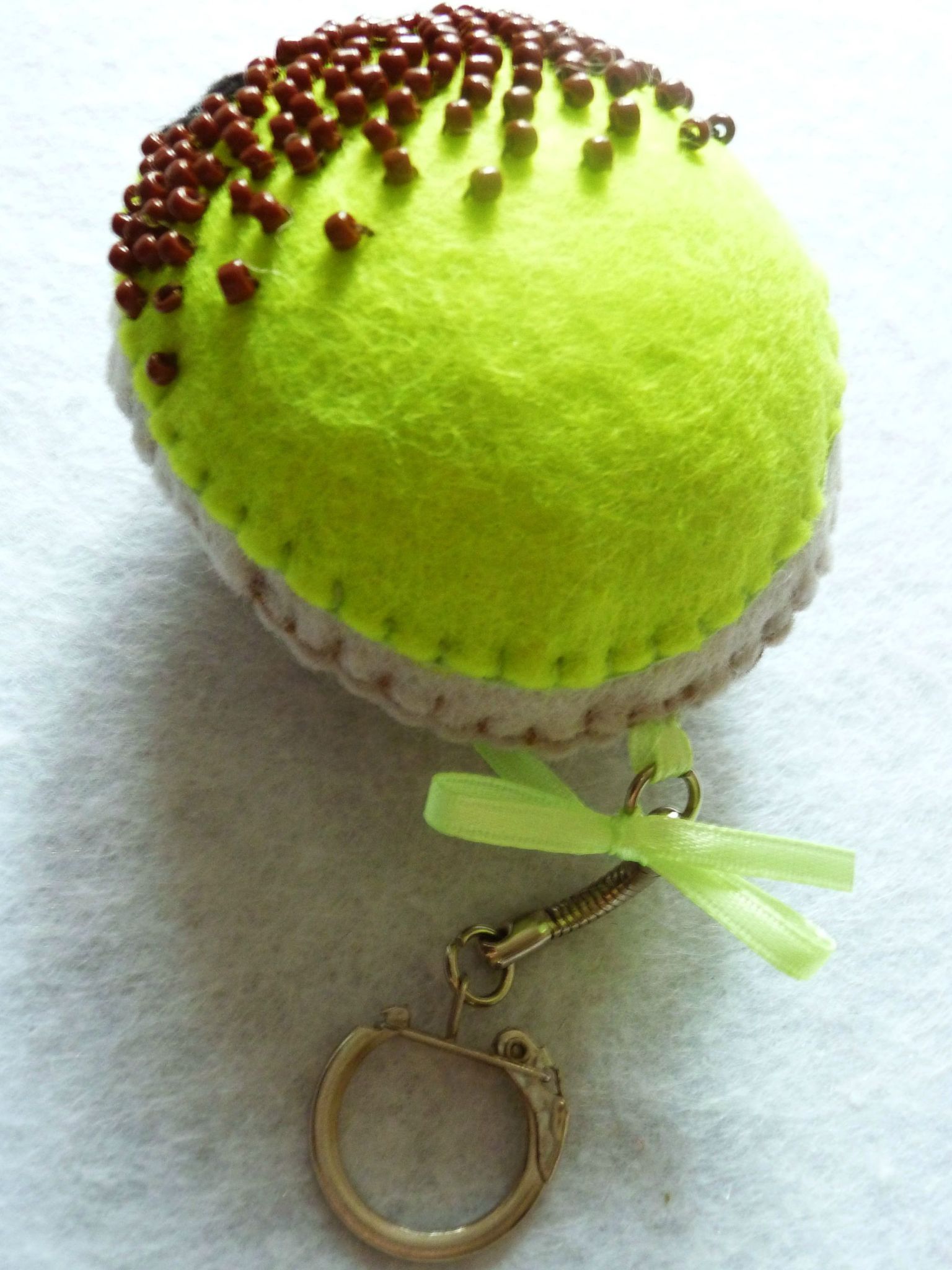 Tags couture, feutrine, gland, kawaii, perles, porte,clefs, pâtisserie, vert