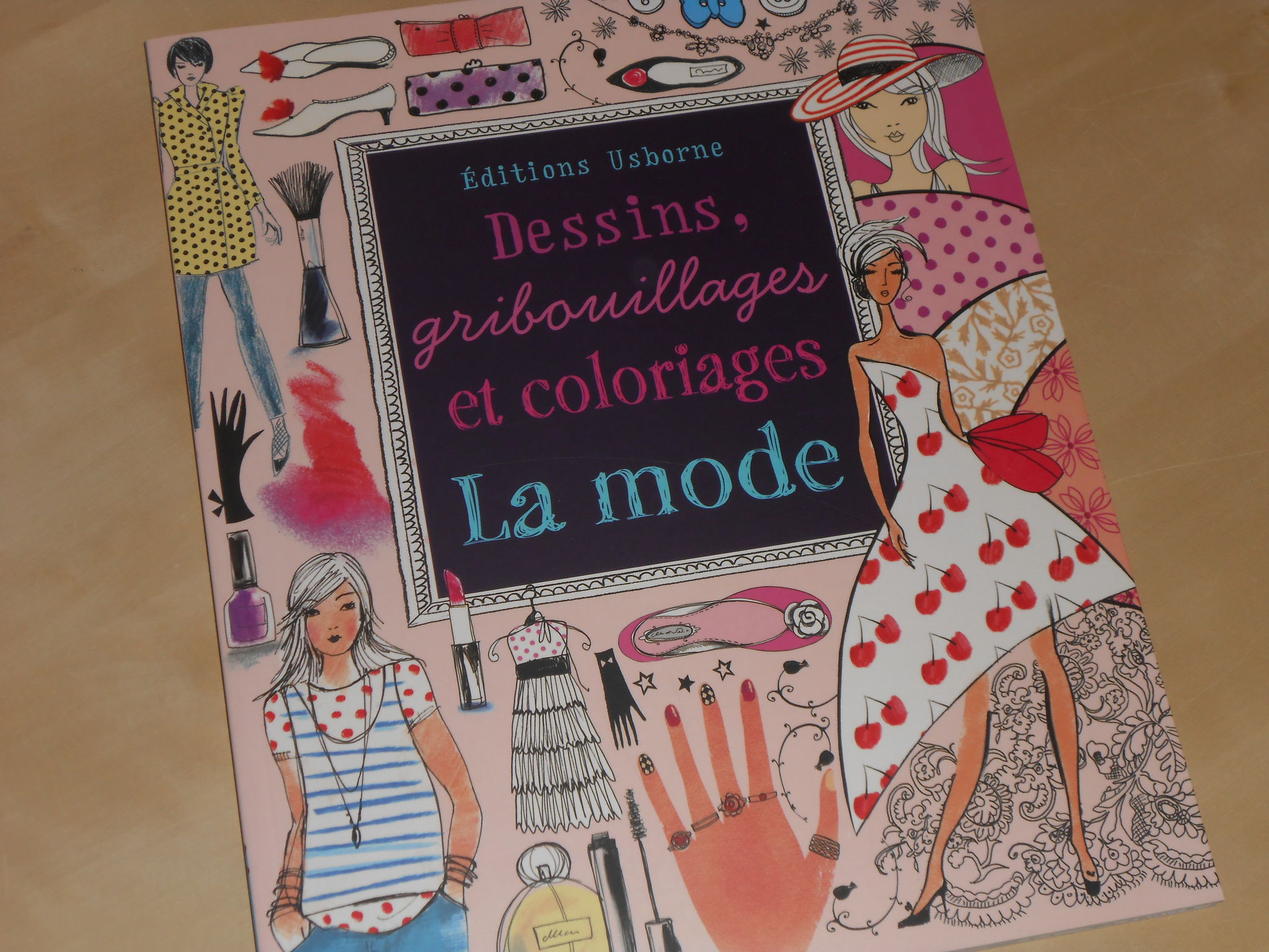 Coller colorier dessiner créer sur le th¨me de la MODE