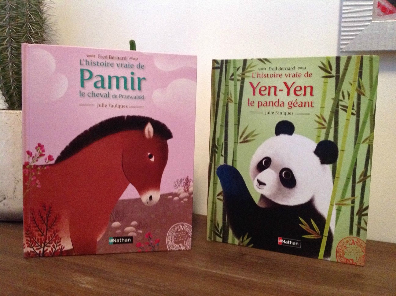 L'histoire vraie de YenYen le panda géant / l'histoire vraie de Pamir le cheval de Przewalski L'histoire vraie de YenYen le panda géant / l'histoire vraie de Pamir le cheval de Przewalski