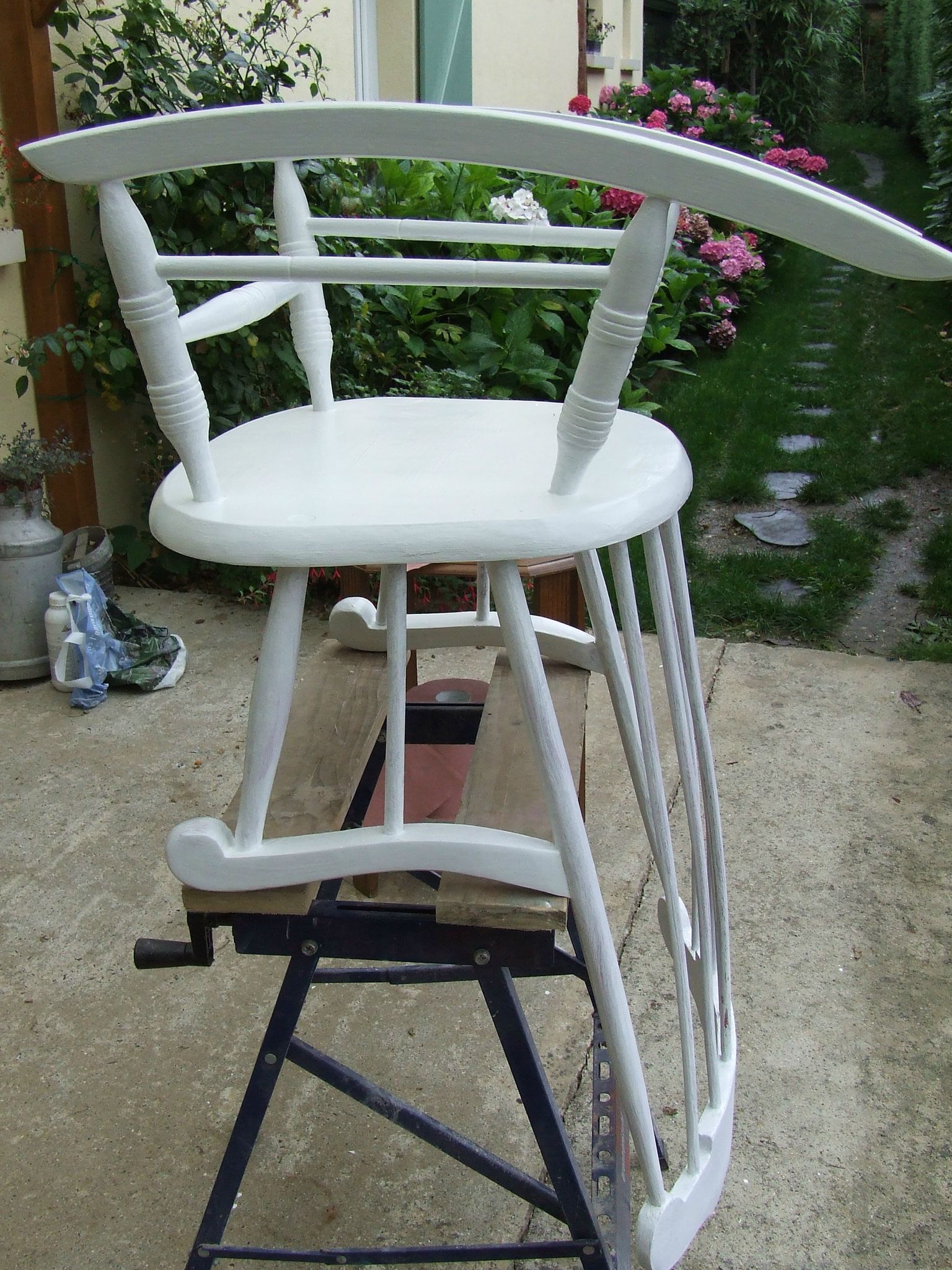 Un rocking chair pour la chambre de futur bébé... l'atelier d'angèle