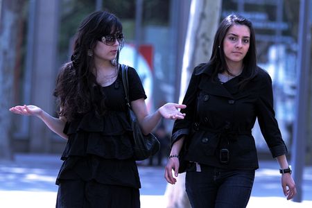 Femmes_mains_regard