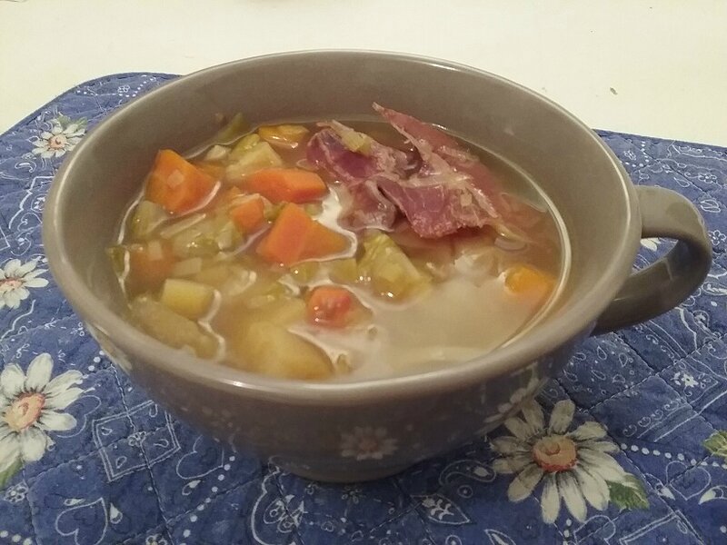 Soupe Paysanne De L Gumes Au Jambon De Pays Les Marmites De Marphyl