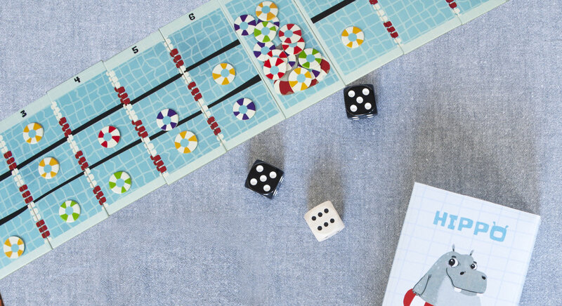 hippo_box_and_cards_web