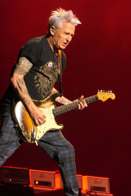 2022 07 17 Pearl Jam Hippodrome Longchamp (19)