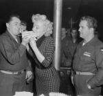 1954-02-18-korea-2nd_division-lunch-with_pfd-stanleyHcloster-1