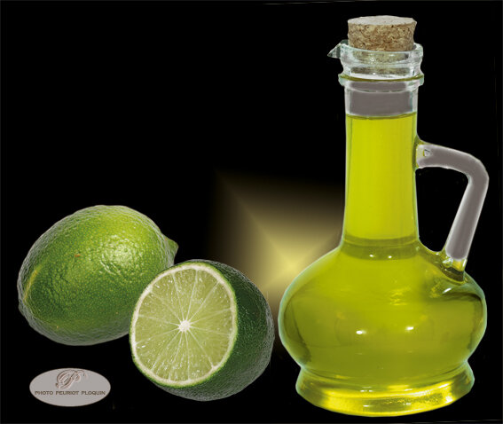 HUILE_D_OLIVE_du_Domaine_de_Maruejols_30_et_citrons_vertspsd
