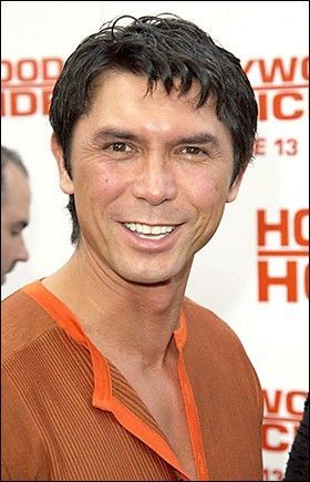 Next photo of Lou Diamond Phillips