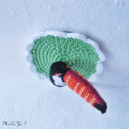 trophée toucan toco crochet 3