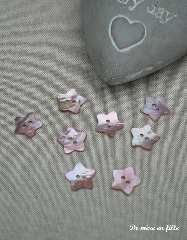 étoiles roses