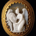 Camée en agate sculpté d\'une victoire. italie, 18e siècle.