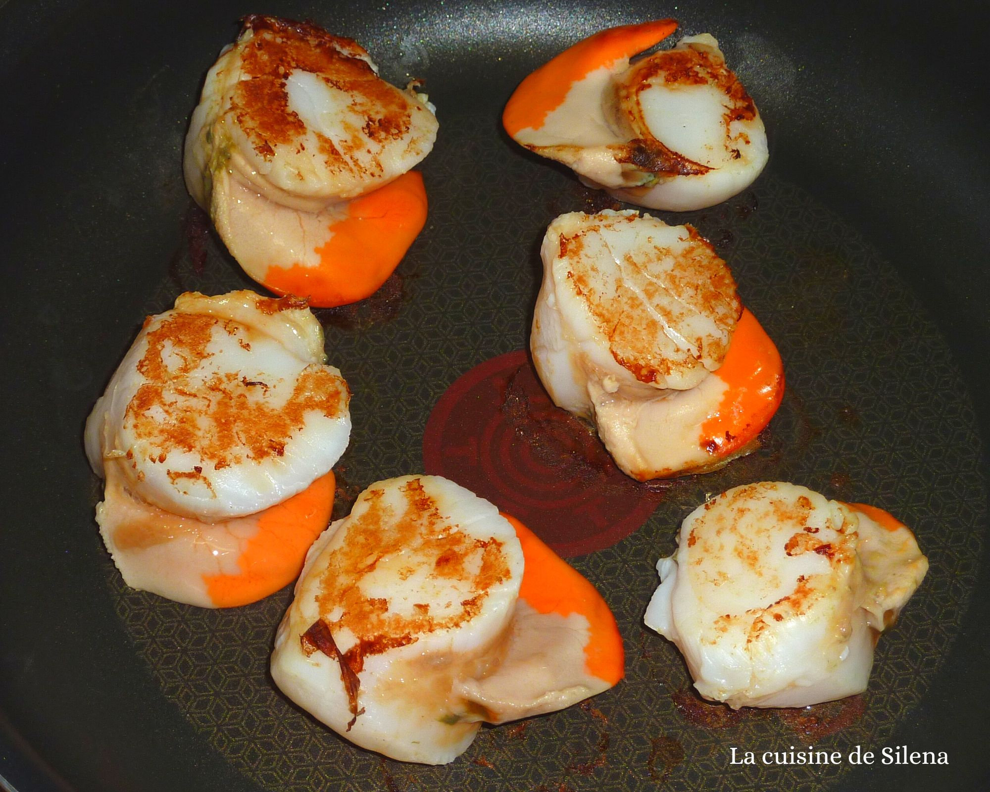 Cassolette De St Jacques Au Beurre D Escargot Cassolette de Saint-Jacques - La cuisine de Silena