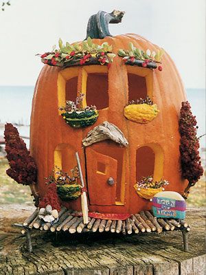 ghk-house-pumpkin-1004-mdn-14527913