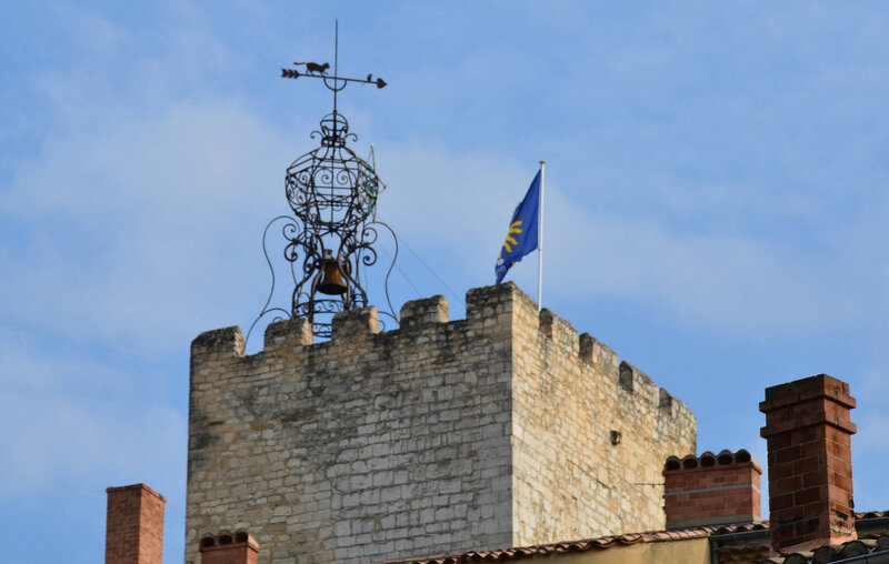DSC_8635 Pernes les fontaines