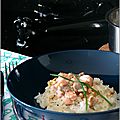 Riz au saumon & pignons grillés 