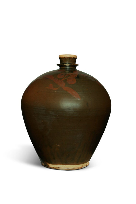A large black-glazed russet-painted jar, Yuan dynasty (1279-1368)