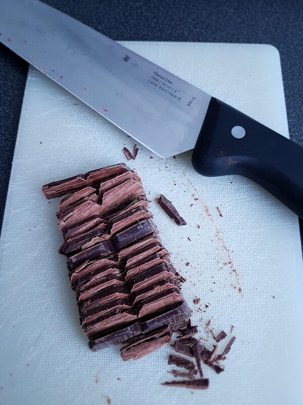 mousses au chocolat blanc stracciatella chocoalt noir demicieux TOUS EN CUISINE CATHYTUTU CYRIL LIGNAC EN DIRECT M6 CONFINEMENT 20203