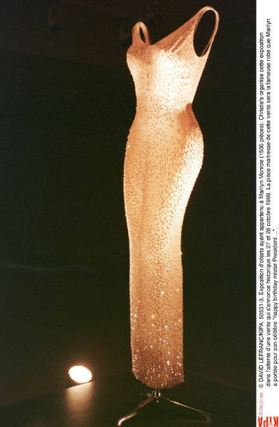 1999-Christies_Exhib-Wardrobe_Jean_Louis-2-1