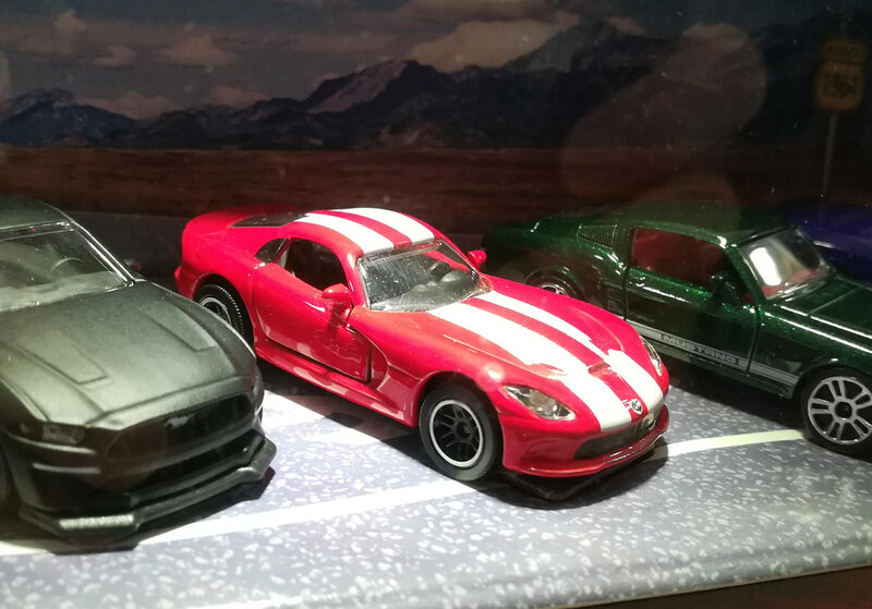 Dodge Viper SRT (Majorette)