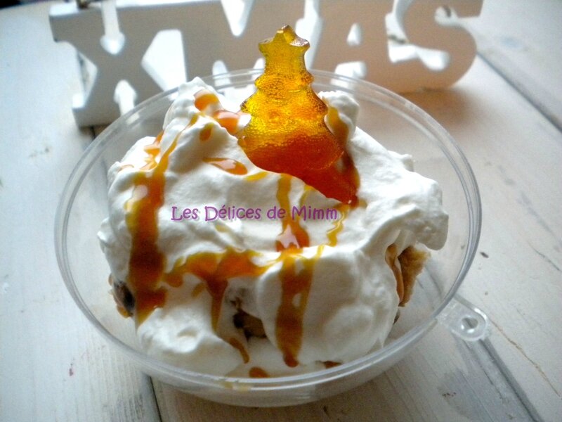Boule de Noël aux pommes flambées, sablés et caramel au beurre salé 2