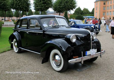 Volvo PV60 berline de 1946 (9ème Classic Gala de Schwetzingen 2011) 01