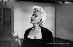 1955-01-28-NY-Lexington_avenue-021-2-Marilyn-Monroe-MHG-MMO-CP-24