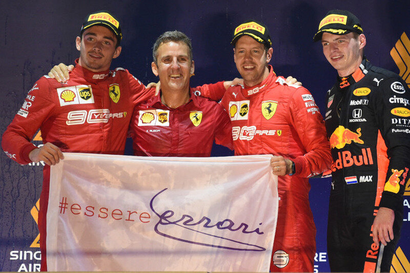 2019-Singapour-SF90-Vettel_Leclerc-Podium- essereferrari