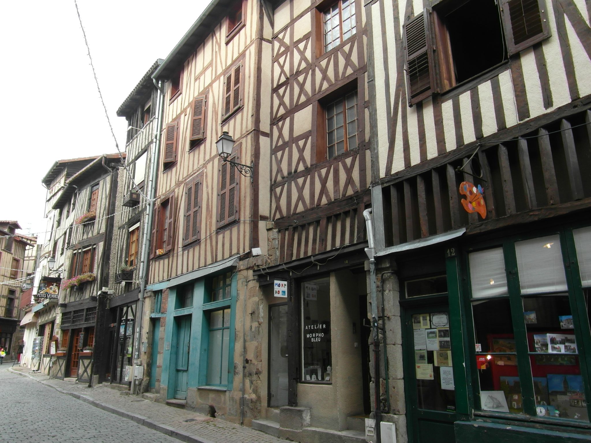 les vieilles rues des bouchers à LIMOGES kerlagu