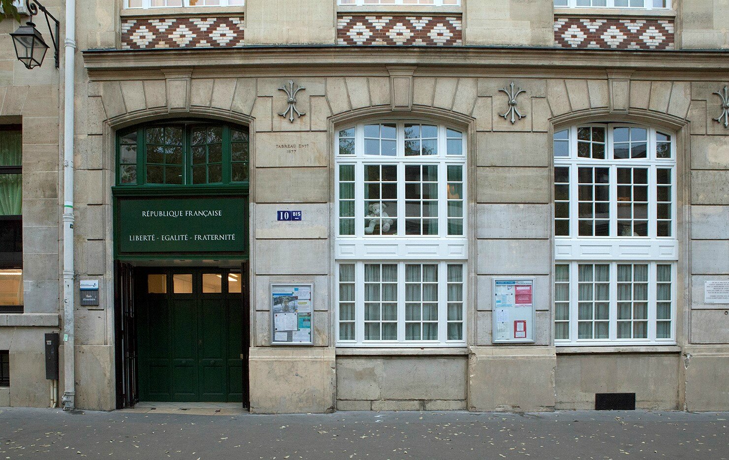 10 Bis Rue Des Quatre Fils 75003 Paris