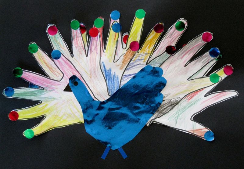 Merci qui ? Merci Montessori !: Tenir son crayon