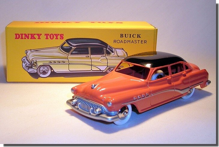 Dinky Atlas Buick Roadmaster 1