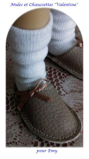 les chaussettes hautes et les mules