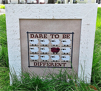 dare 2 be different