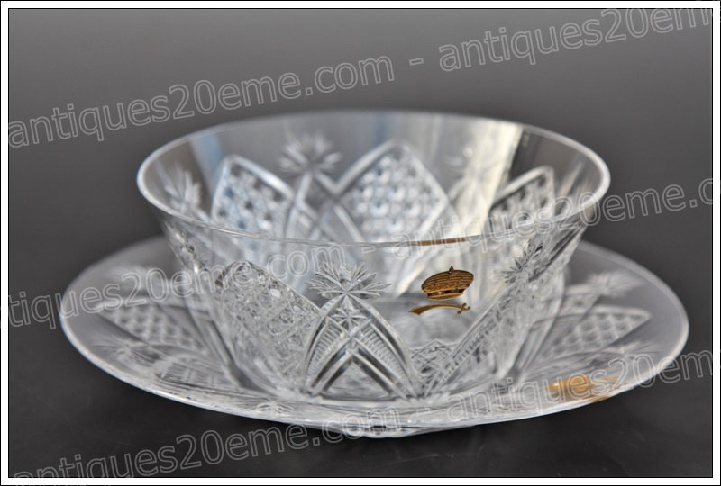 Bols et soucoupes cristal Baccarat Elbeuf Maharadjah de Barodi, Baccarat Elbeuf Barodi Maharajah crystal bowls and saucers