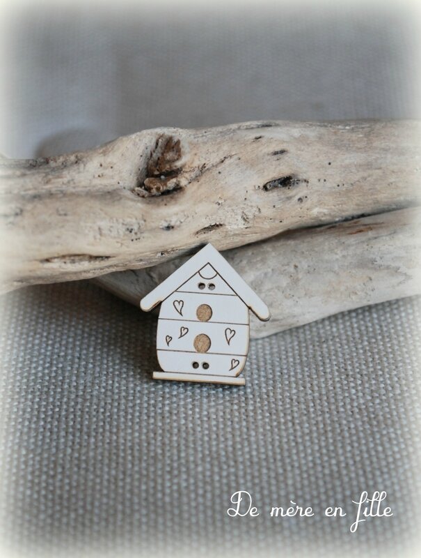 nichoir petits coeurs