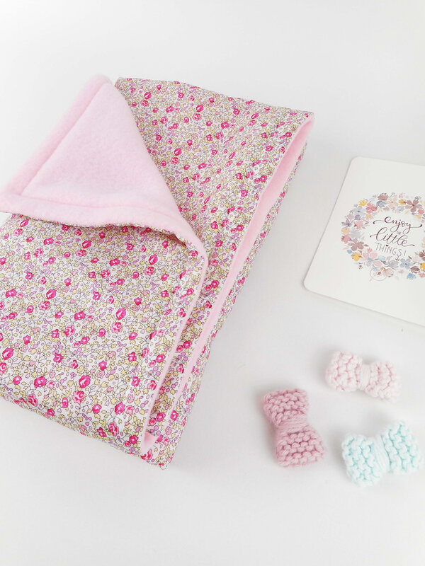 Couverture bébé chaude personnalisable en lin et Liberty Eloise rose