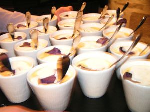2011 11 24 - Chateau du Mont Joly à Sampans - Catherine et Romuald Fassenet - déjeuner 3 - velouté potiron châtaigne crème de ciboulette