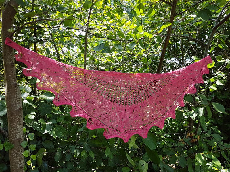 Vivi Sakura shawl