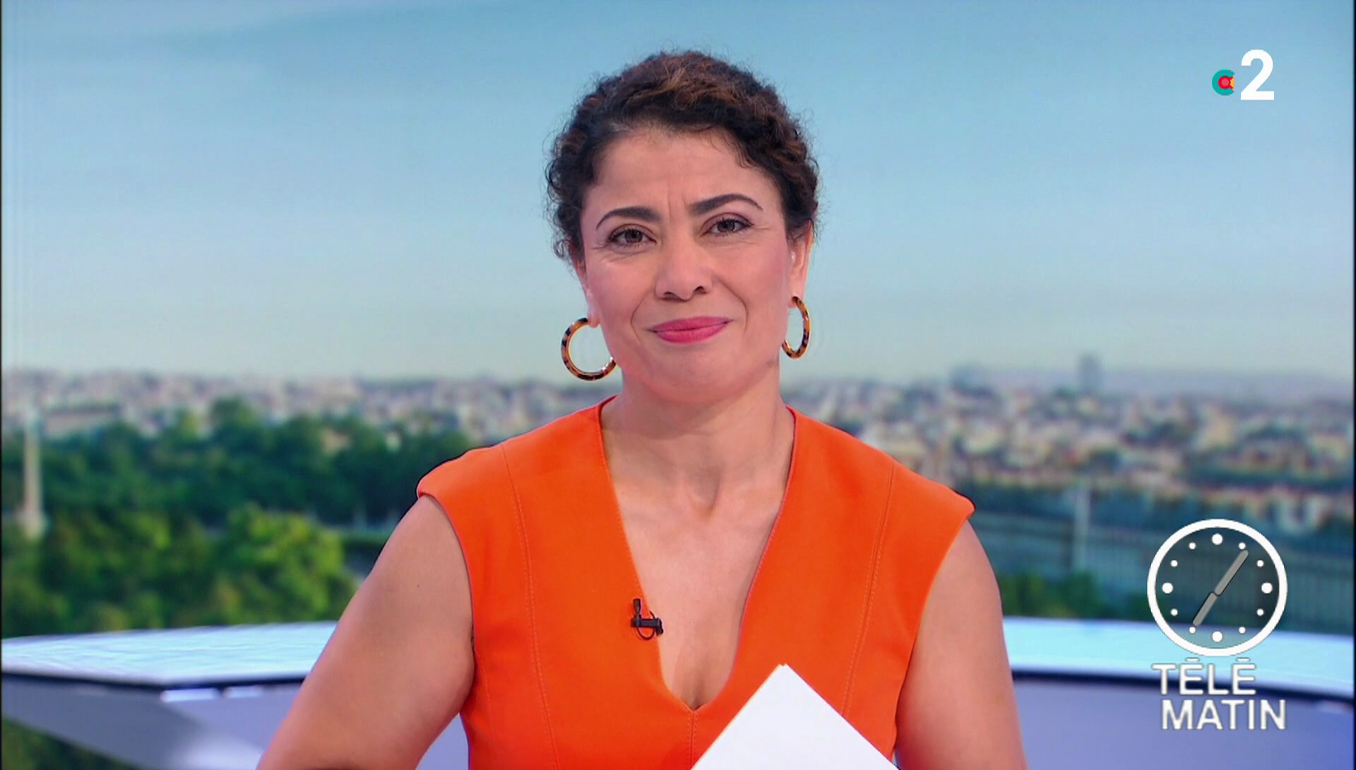 Qui Est Le Mari De Nabila Tabouri nabilatabouri06.2019_08_09_journal7h00telematinFRANCE2 - Photo de