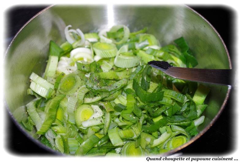 Saint-jacques poêlées fraîches et fondue de poireaux vanillée-3881