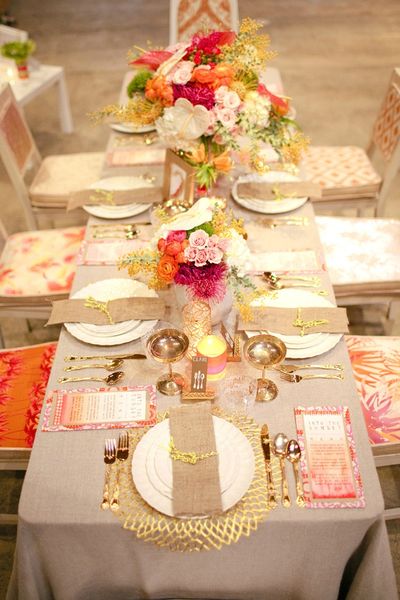 canvasandcanopyevents-linkedwithlove-neon-tablescape-styled-eventdesign-photoshoot-pink-orange-yellow-gold-diy-thecreamevent-joielala-photographie-02