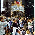 Dangerous tour Paris
