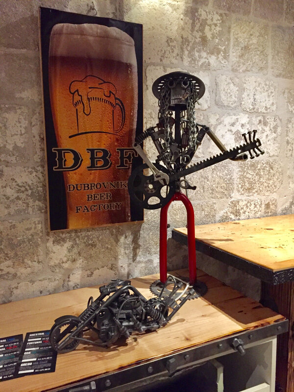 Dubrovnik, détail d'un restaurant, jeudi 22 octobre 2020