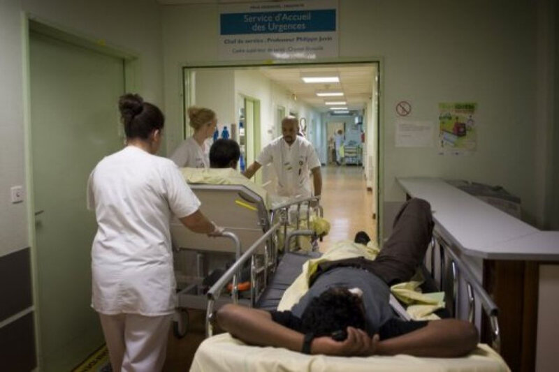 167832-le-service-des-urgences-a-l-hopital-beaujon-a-paris-le-21-octobre-2008