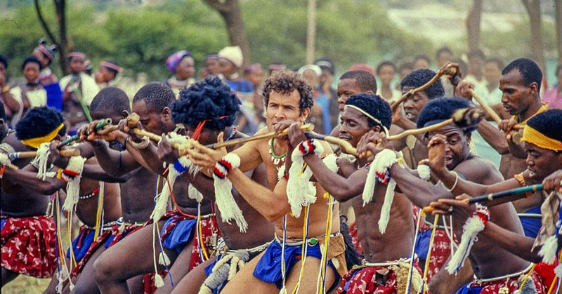 johnny-clegg-le-zoulou-blanc-une